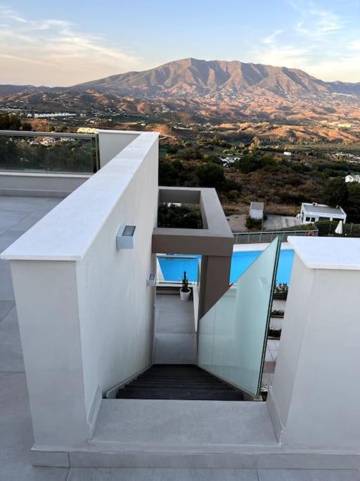 Luxury Penthouse With Sea View In La Cala Golf Resort Ла Кала де Михас Екстериор снимка